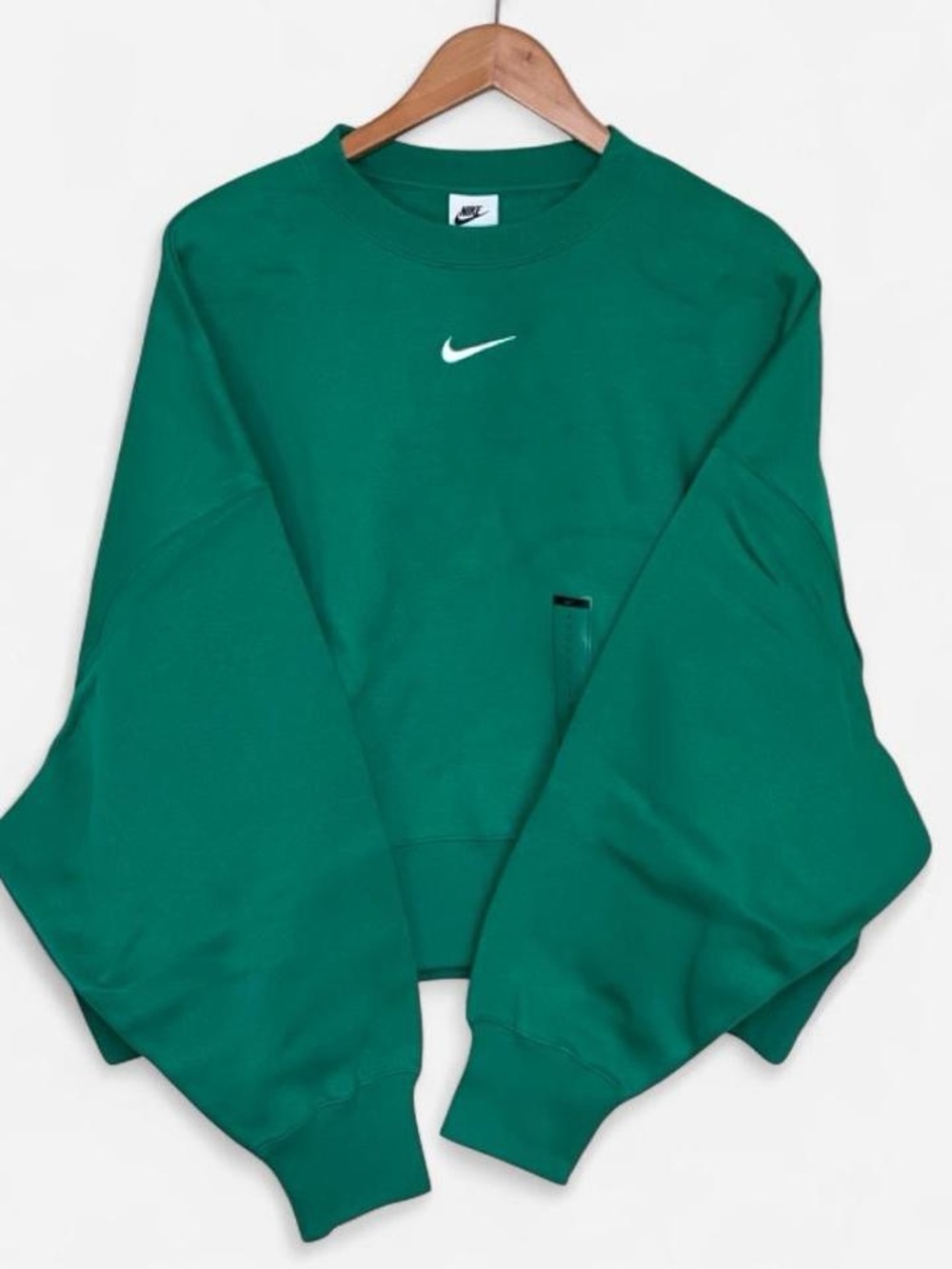 Nike Women’s Oversized Fleece Crewneck Sweatshirt L Green Mini Swoosh NWT